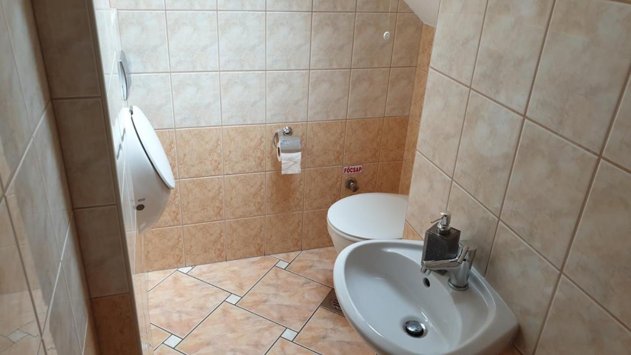 Ilona Apartmanok Balatonboglár Exteriér fotografie
