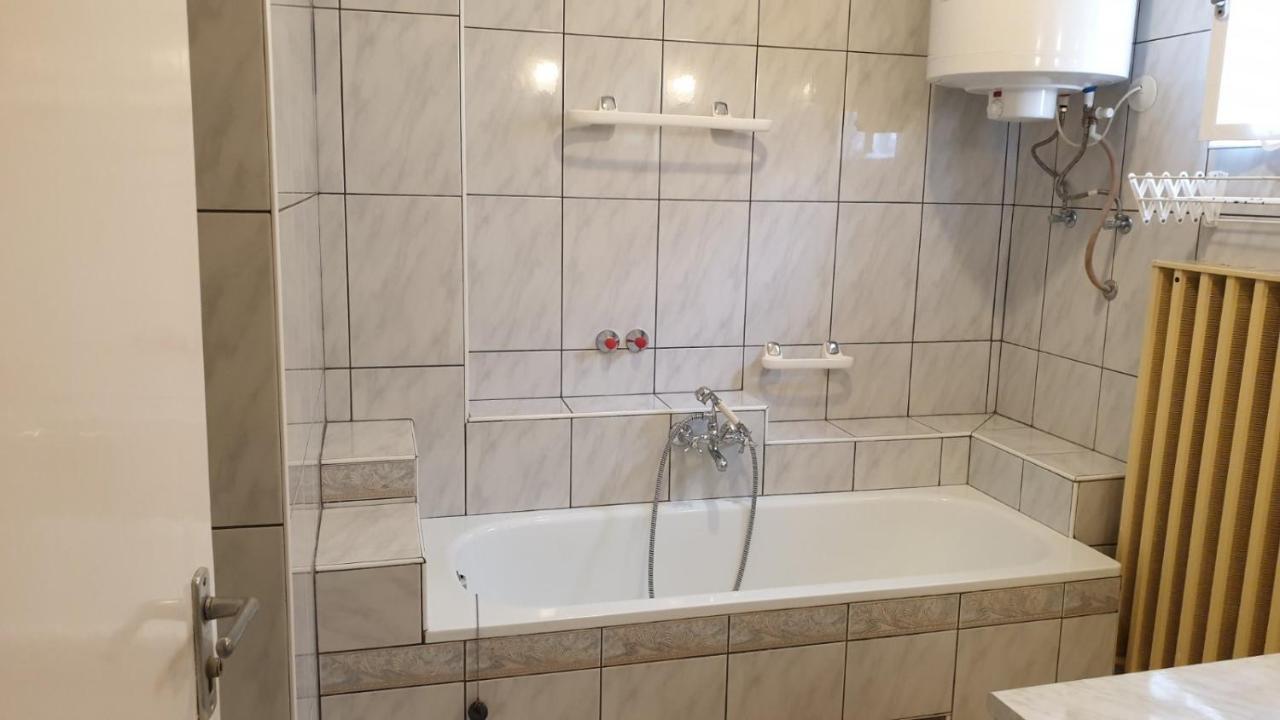 Ilona Apartmanok Balatonboglár Exteriér fotografie