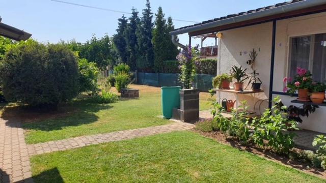 Ilona Apartmanok Balatonboglár Exteriér fotografie